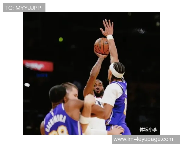 快船迎战鹈鹕比尔复出与哈登小卡琼斯祖巴茨联手出战